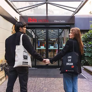 Ibis Centro Otel