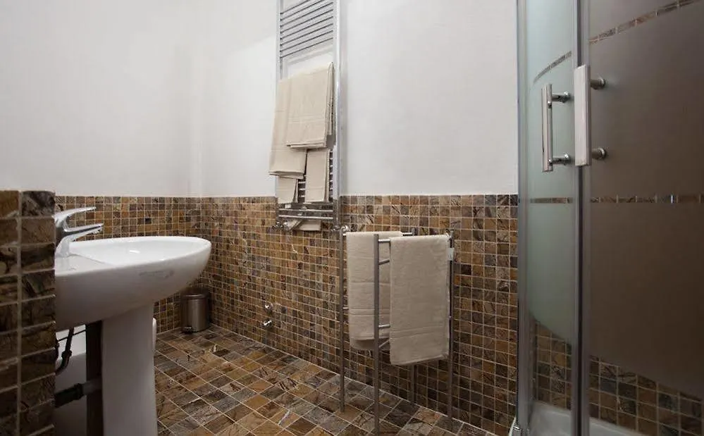 ***  Ekoliving Bed & Breakfast Milano İtalya